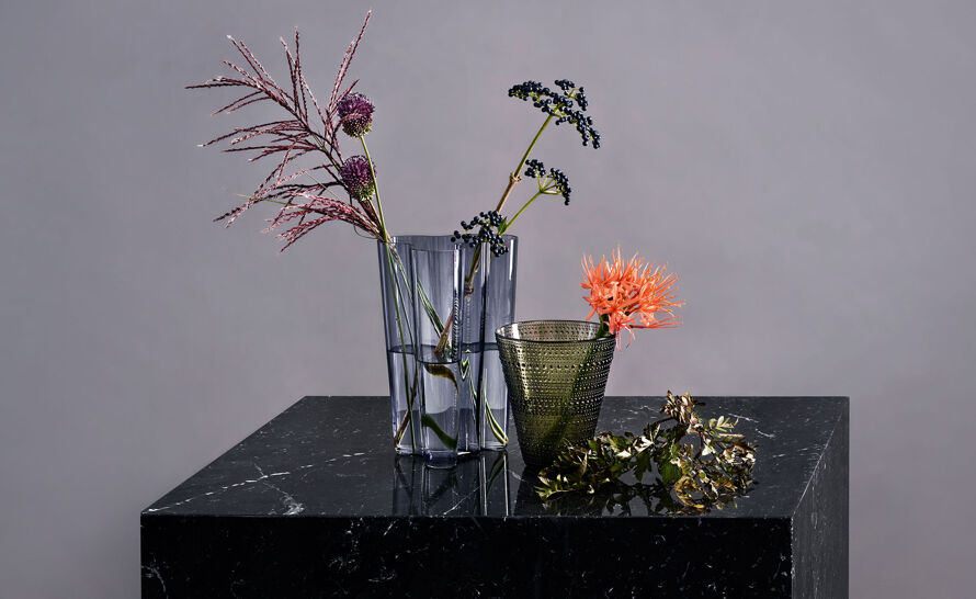 Finlandia Vase by Alvar Aalto for Iittala Finland | hive