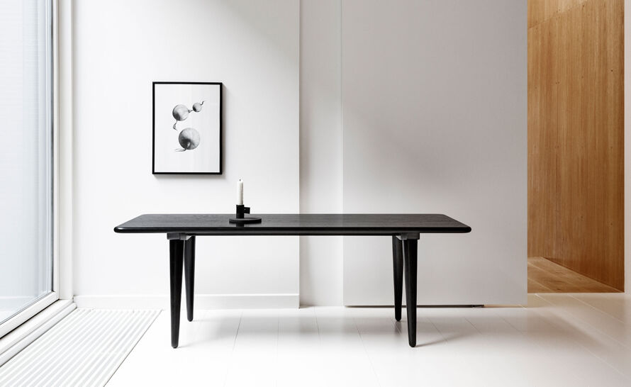 CH011 Table by Hans Wegner for Carl Hansen | hive