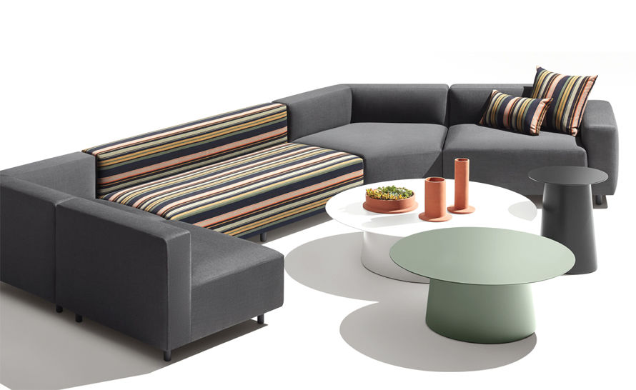 Circula large coffee table discount