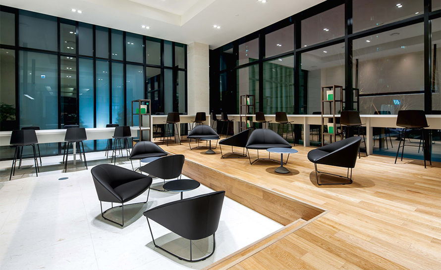 colina lounge chair with sled base | hive