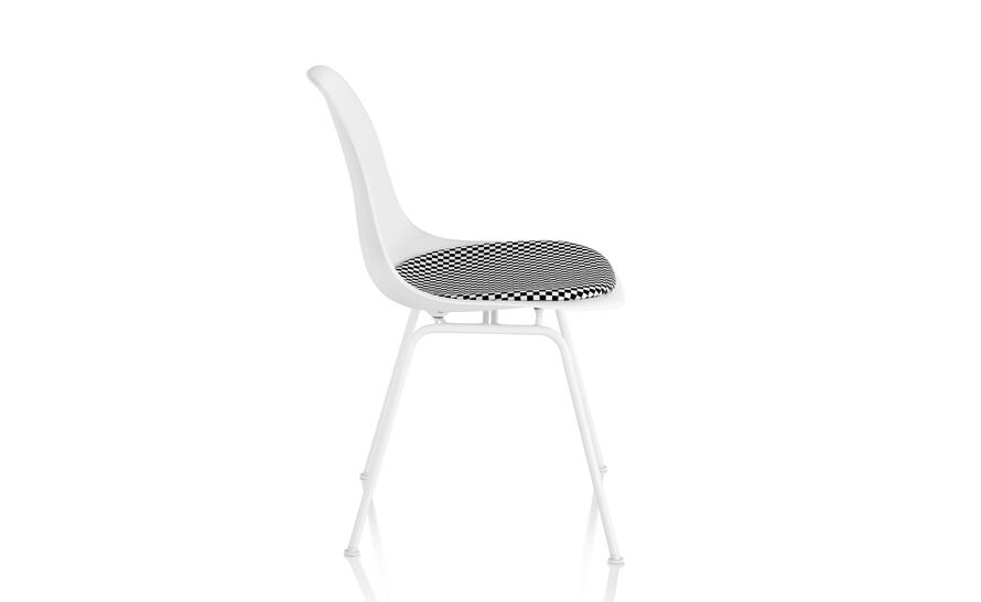 eames 4 leg base side chair with seat pad | hive
