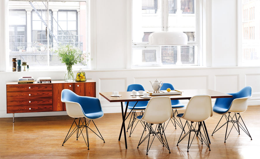 eames upholstered side chair with wire base | hive
