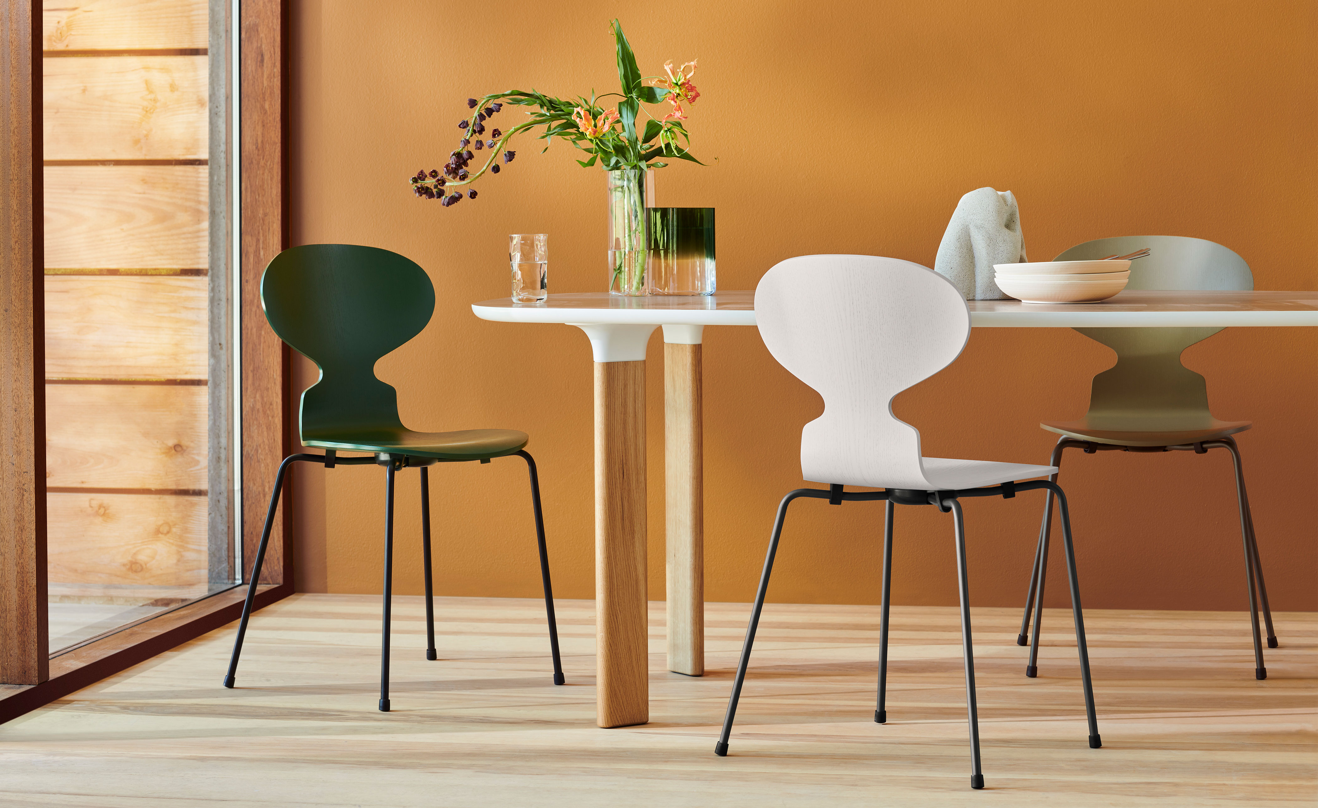 3-Leg Ant Chair, Colored Veneer