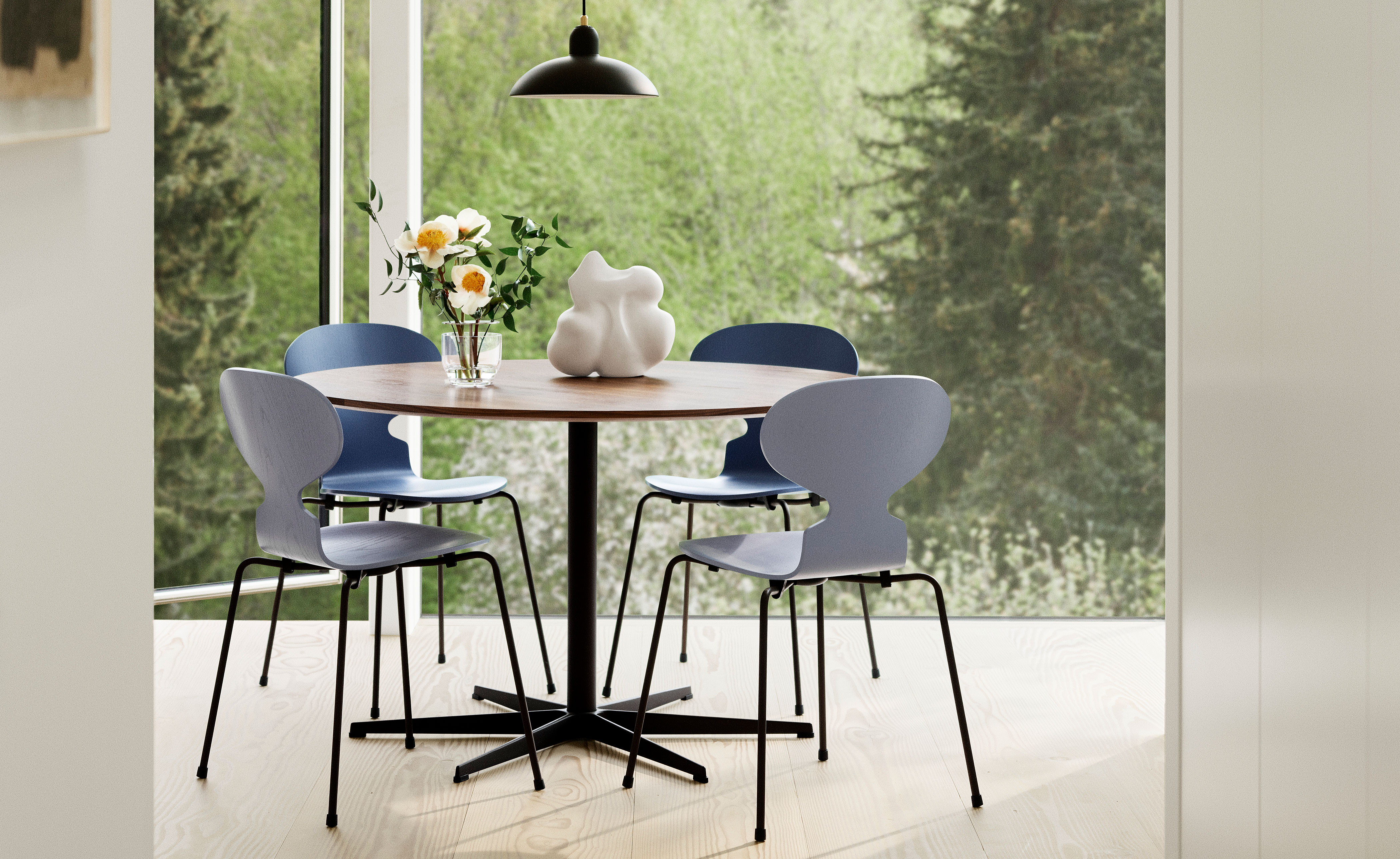 3-Leg Ant Chair, Colored Veneer