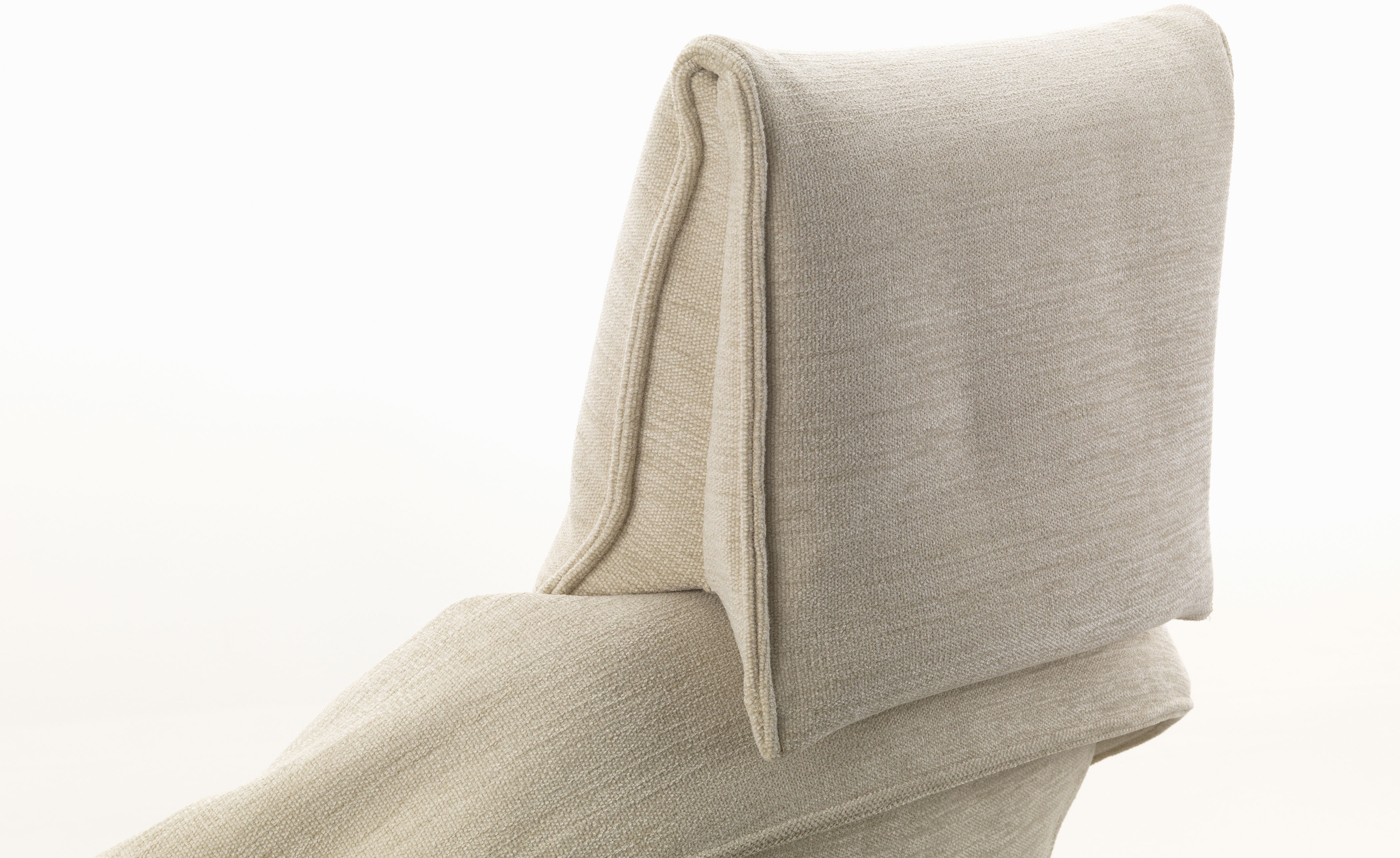Bascule High Back Lounge with wooden base