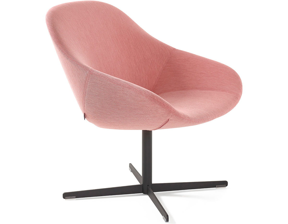 Beso Lounge Chair With Swivel Base - hivemodern.com