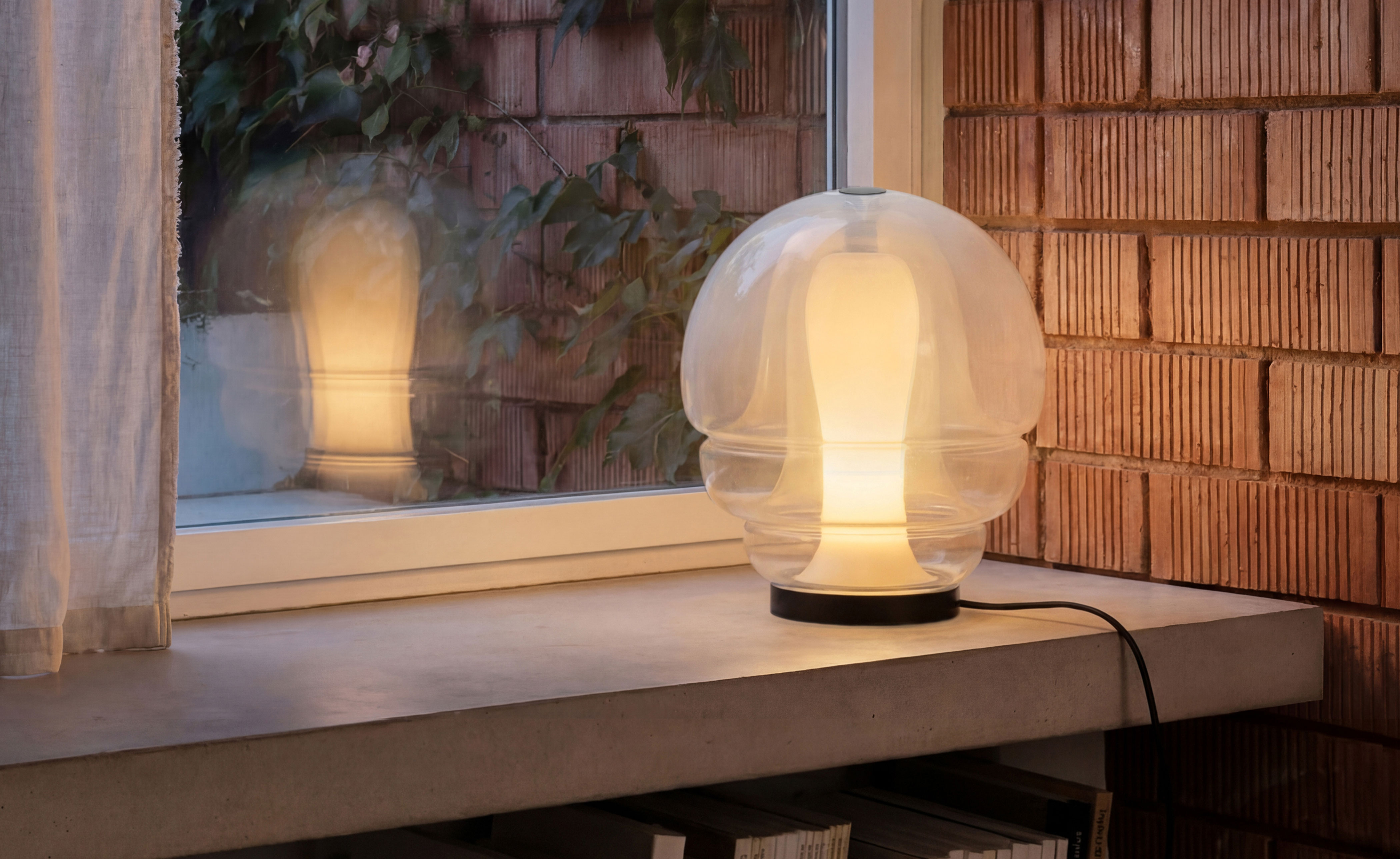 Medusa Table Lamp