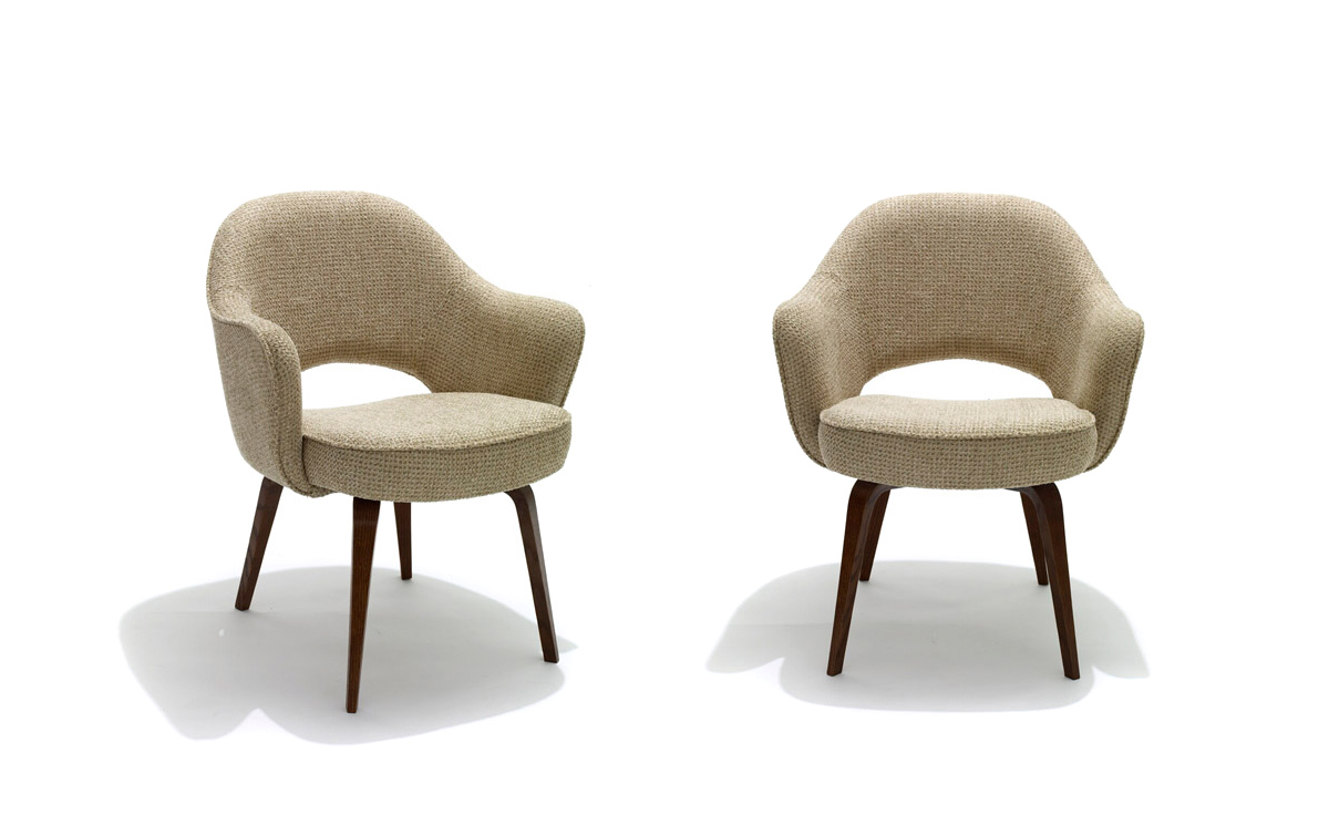 Saarinen Executive Arm Chair With Wood Legs - hivemodern.com