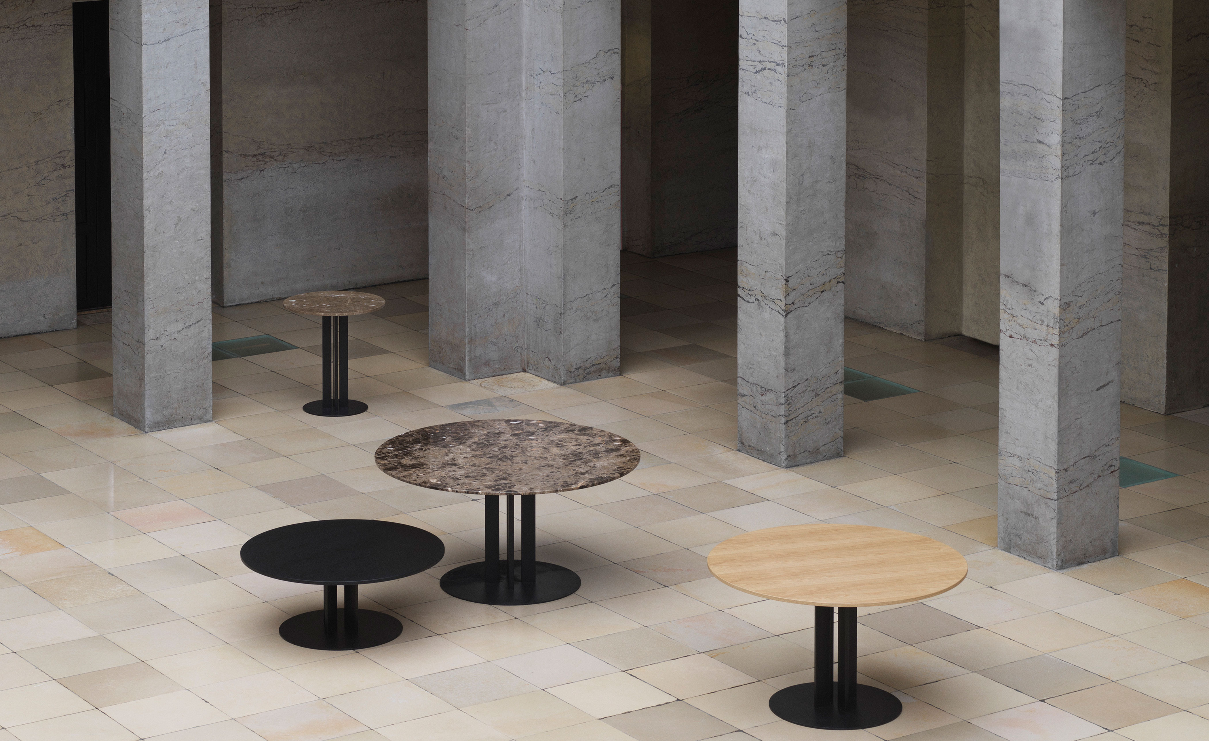 Scala Dining Table