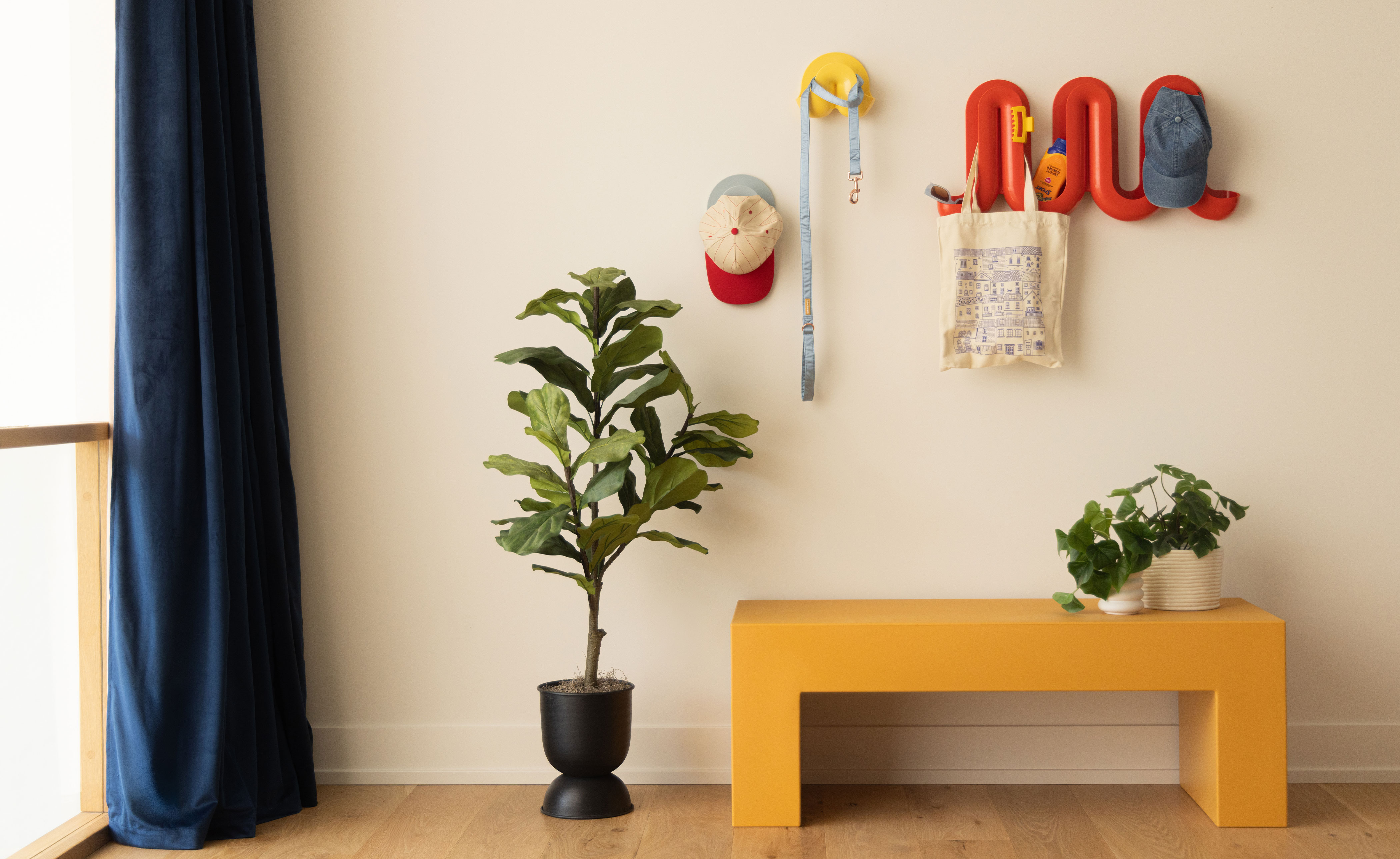 Swell Wall CatchAll