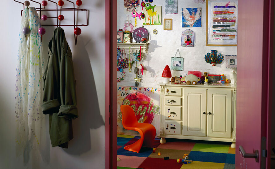 George Nelson Zoo Timers - Elihu the Elephant Clock by Vitra | hive
