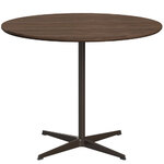 circular large pedestal table by Arne Jacobsen for Fritz Hansen