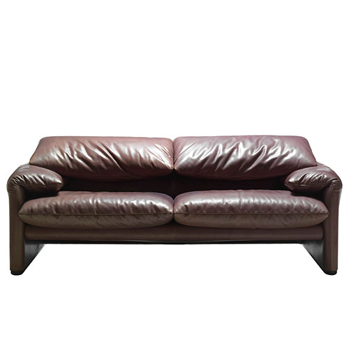 maralunga 2 seater sofa by Vico Magistretti for Cassina