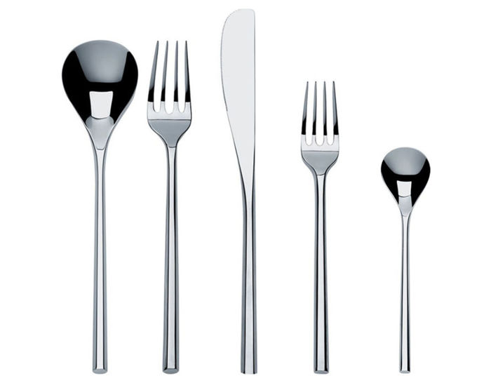 mu cutlery set