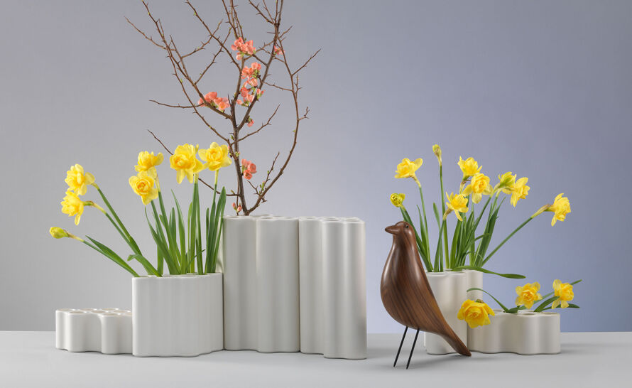 Nuage Vase Céramique by Ronan & Erwan Bouroullec for Vitra | hive