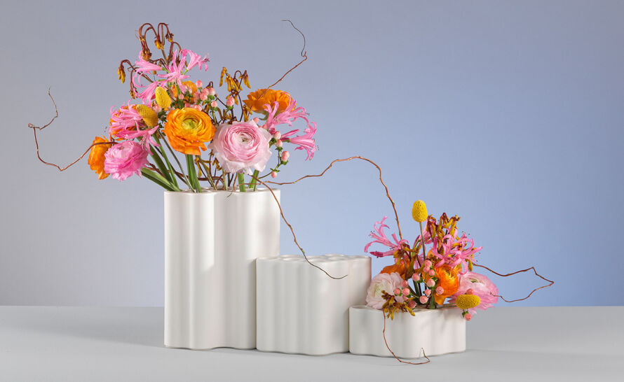 Nuage Vase Céramique by Ronan & Erwan Bouroullec for Vitra | hive