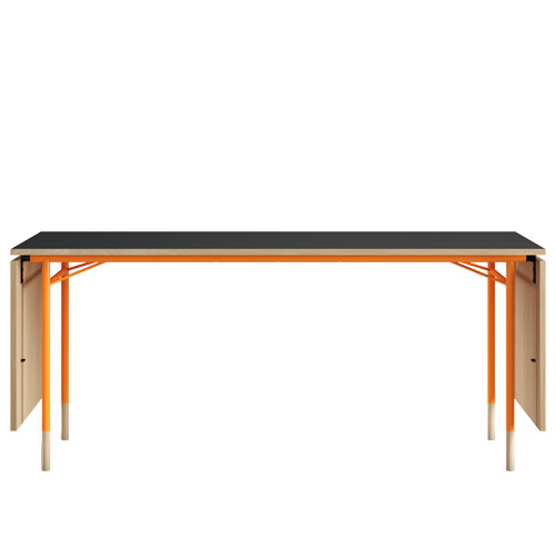 nyhavn dining table by Finn Juhl for house of finn juhl