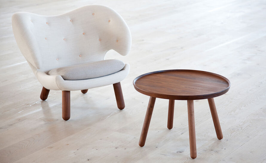 Pelican Table by Finn Juhl from House of Finn Juhl | hive
