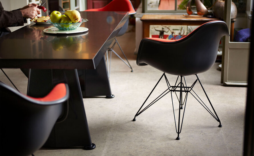 prouvé trapèze table for Vitra | hive