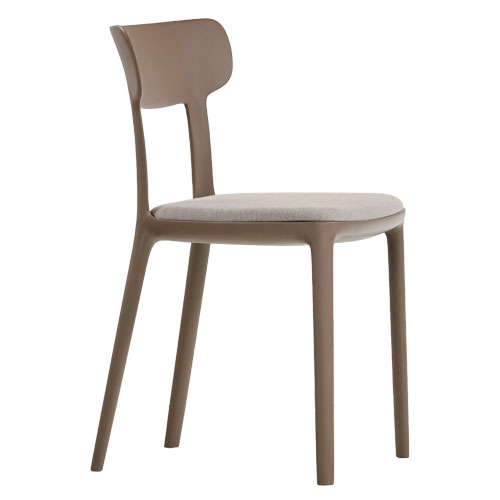 queue dining chair by Claus Breinholt for Bernhardt Design