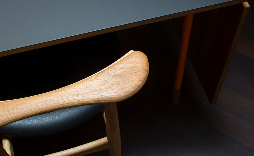 Reading Chair with upholstered seat by Finn Juhl from House
