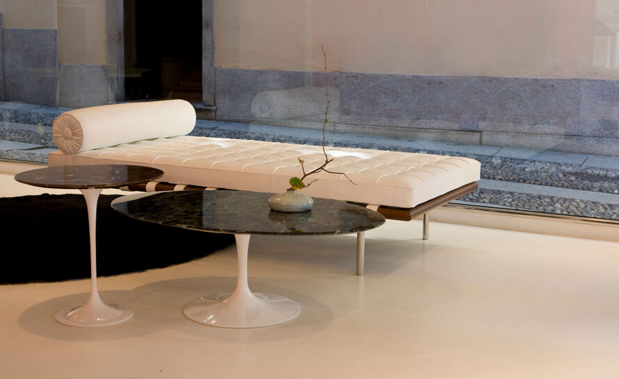 Saarinen Side Table - 16 Round - Original Design