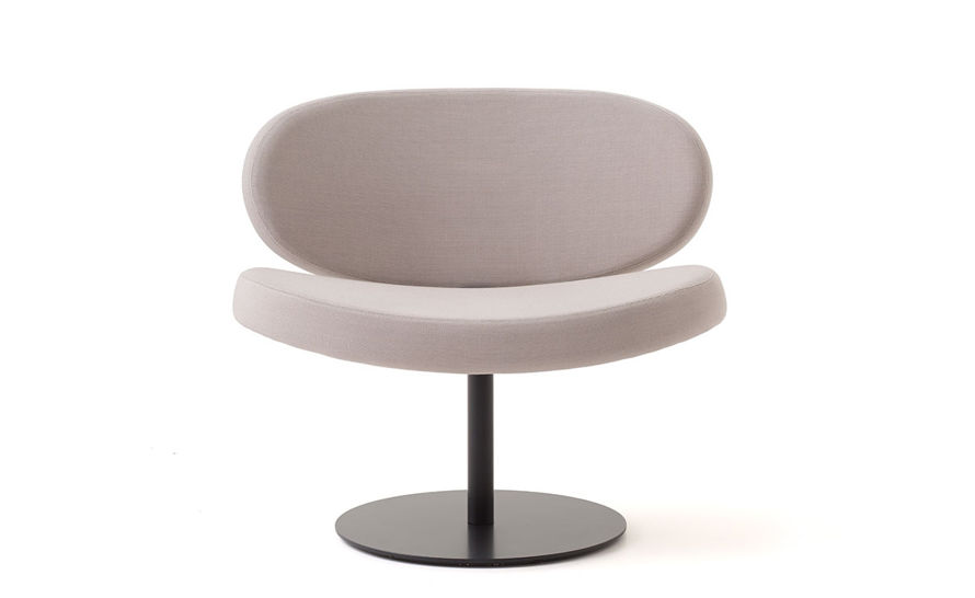 Sunset Swivel Chair by Christophe Pillet for Cappellini | hive Sunset Swivel Chair by Christophe Pillet for Cappellini | hive