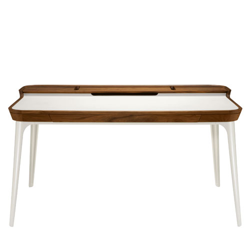 airia desk