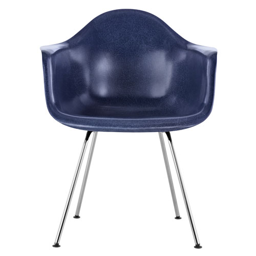 eames® molded fiberglass armchair with 4 leg base  - Herman Miller