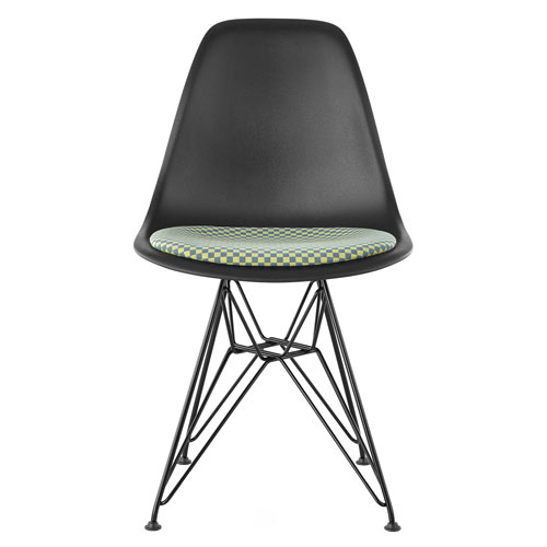 eames wire base side chair with seat pad