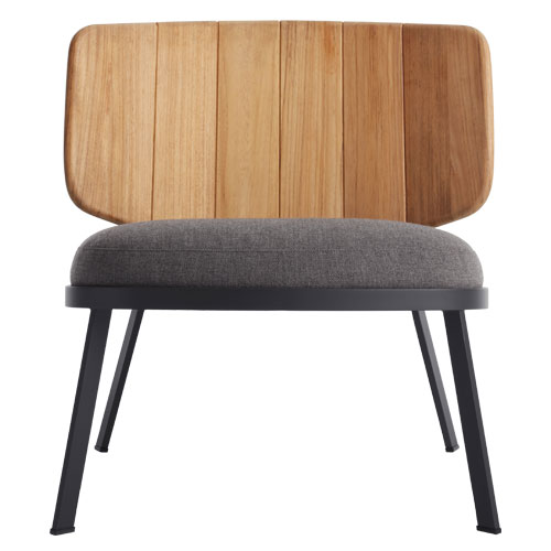 low fade outdoor lounge chair