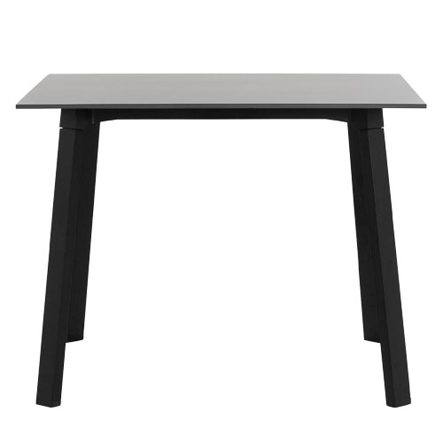 timeless dining table for Gandia Blasco