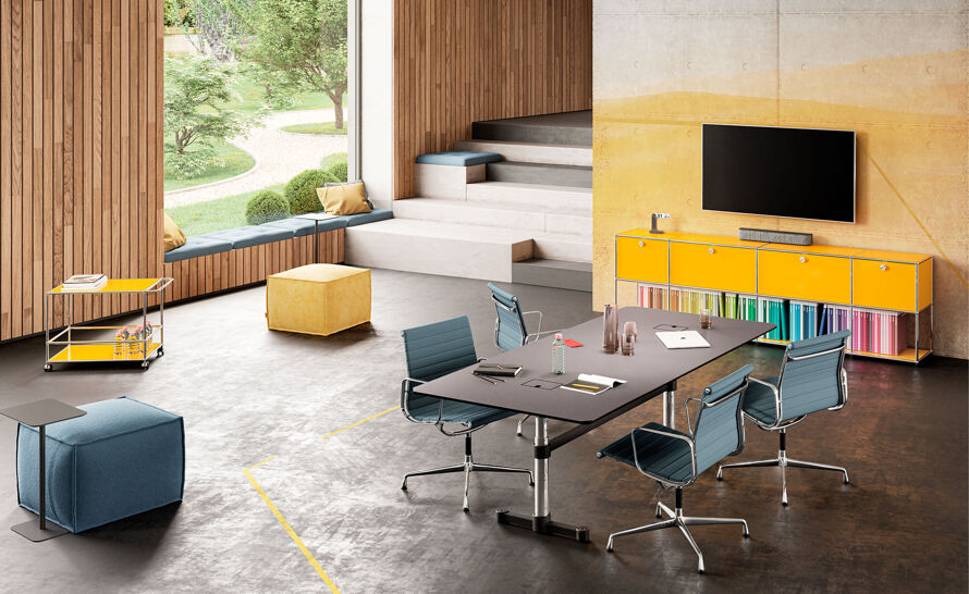 USM Haller Side Table M22 by Fritz Haller & Paul Schaerer